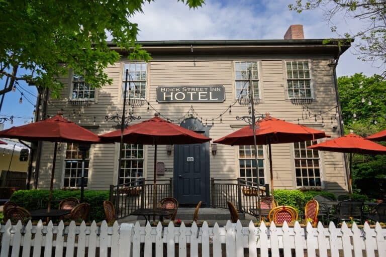 Brick Street Inn